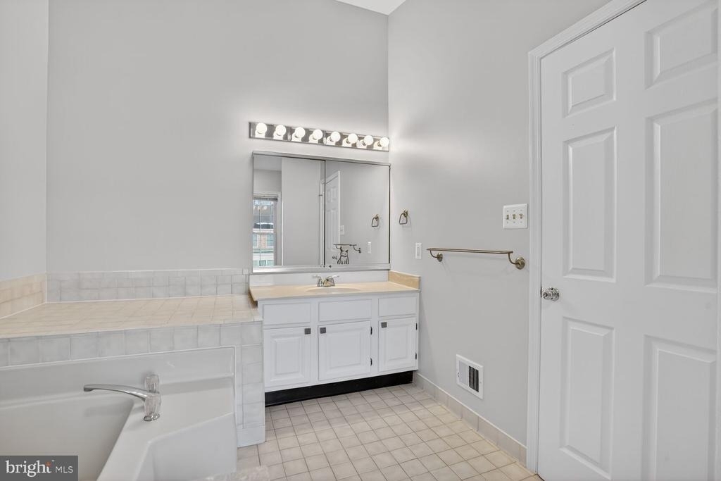 8408 Millwood Drive - Photo 11