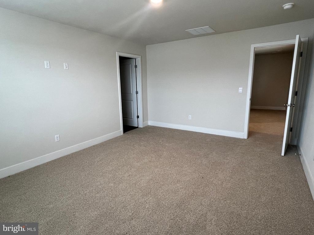130 Charing Cross Drive - Photo 8