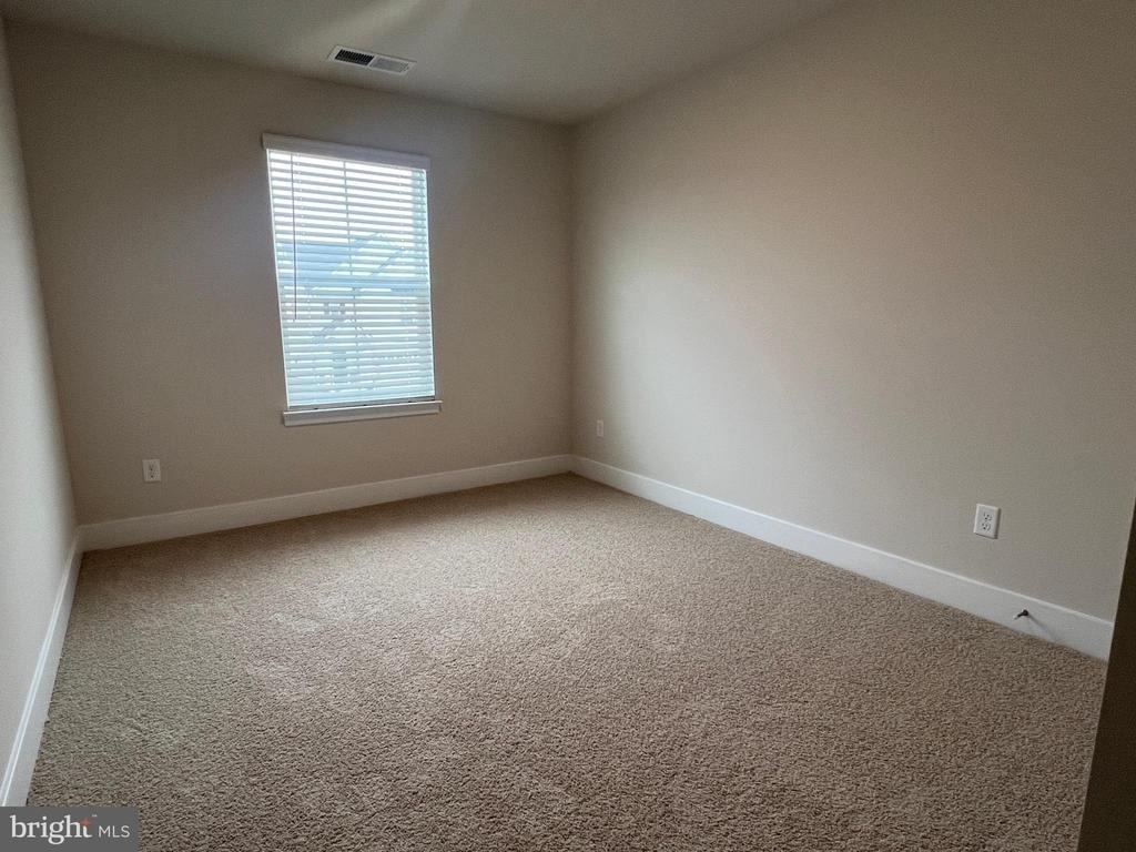 130 Charing Cross Drive - Photo 15
