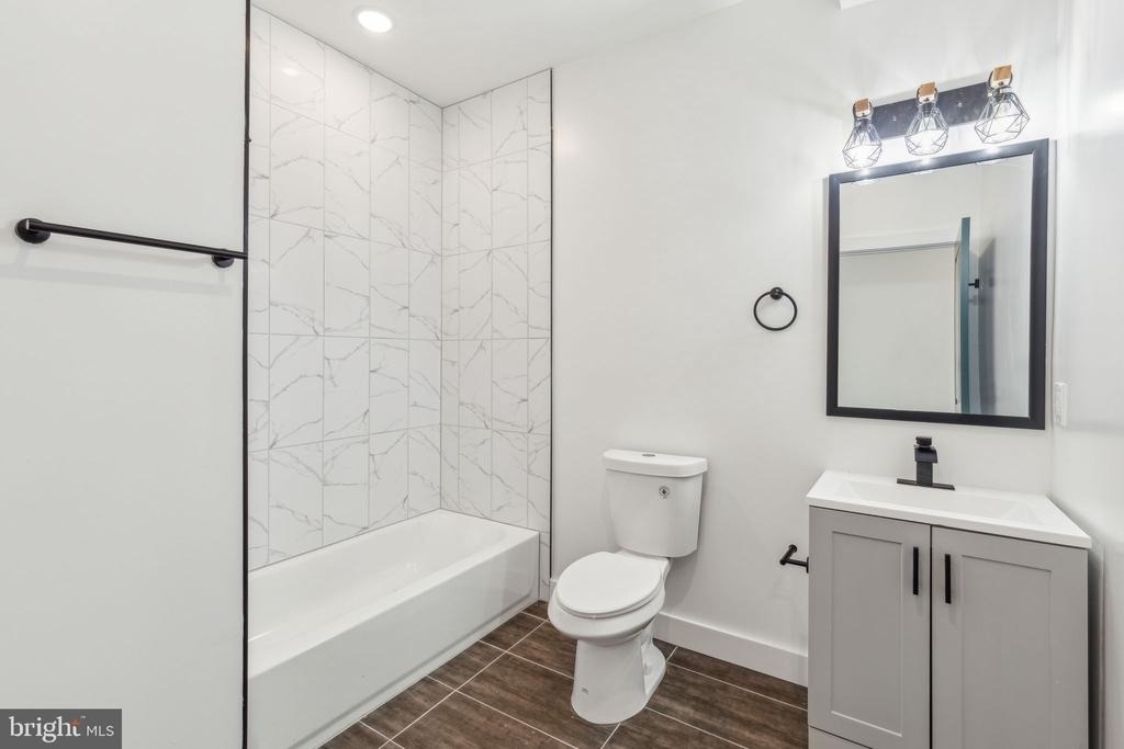 415 W York Street - Photo 13