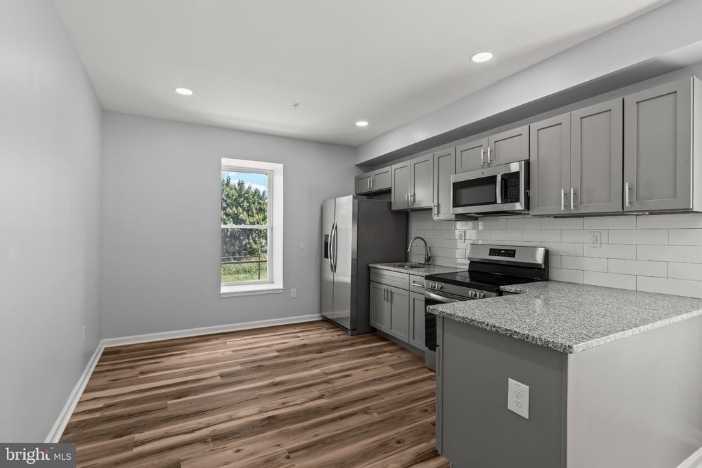 3412 N 19th Street - Photo 4