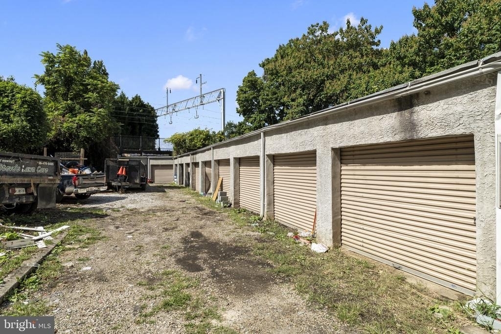 3412 N 19th Street - Photo 2