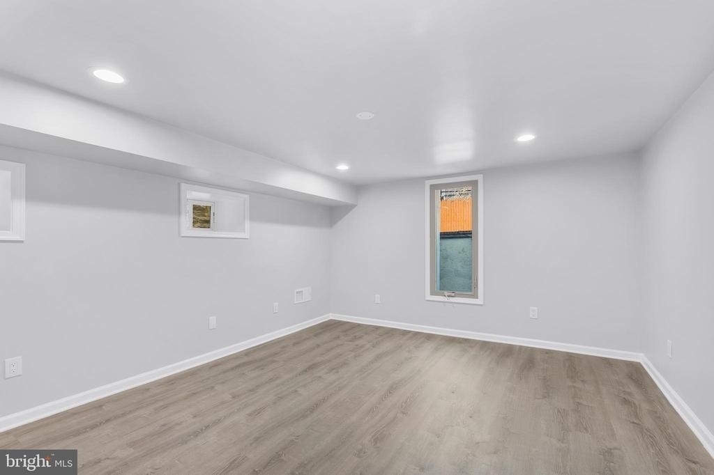 69 E Slocum Street - Photo 17