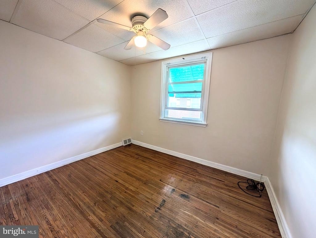 1834 S 28th Street - Photo 13