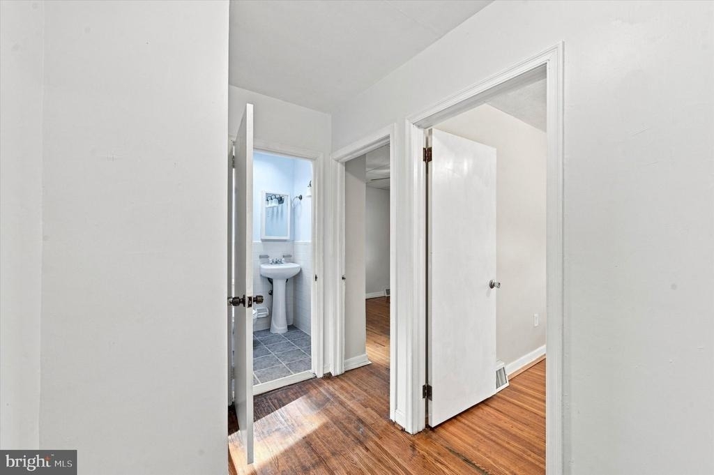 1834 S 28th Street - Photo 12