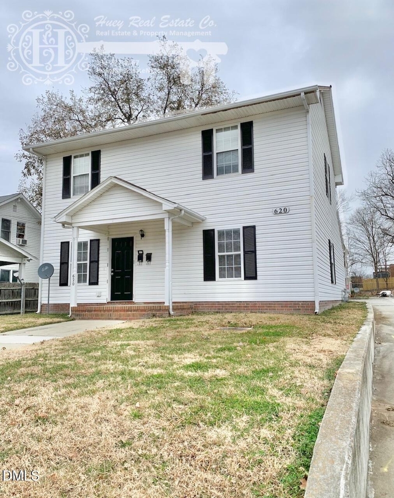 620 E Davis Street - Photo 13