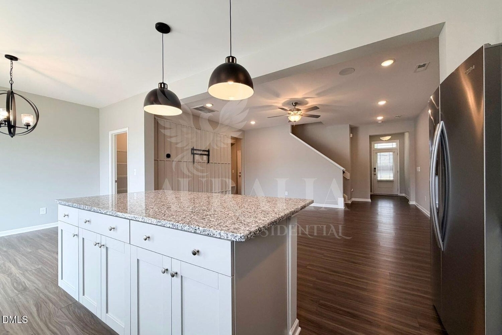 111 Lennei Lane - Photo 9
