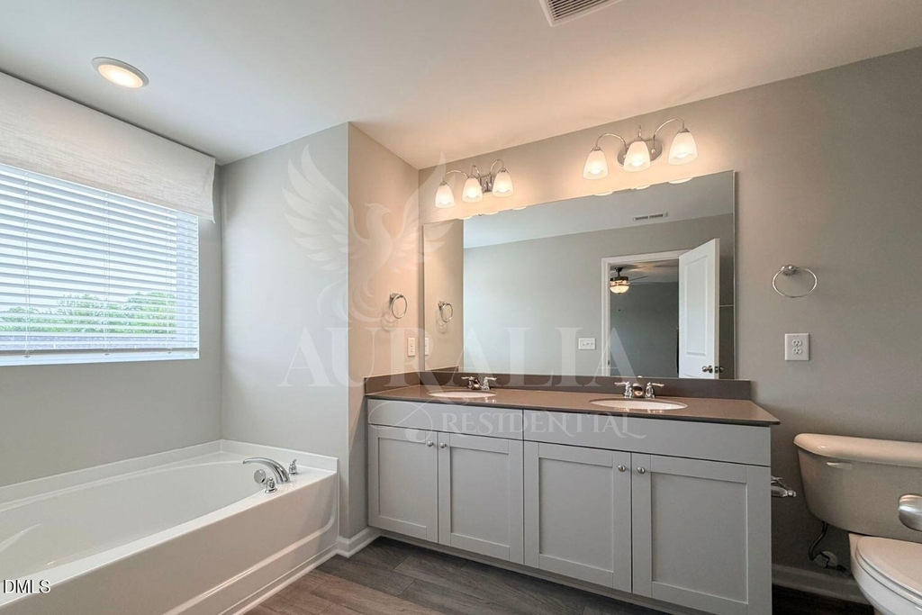 111 Lennei Lane - Photo 25