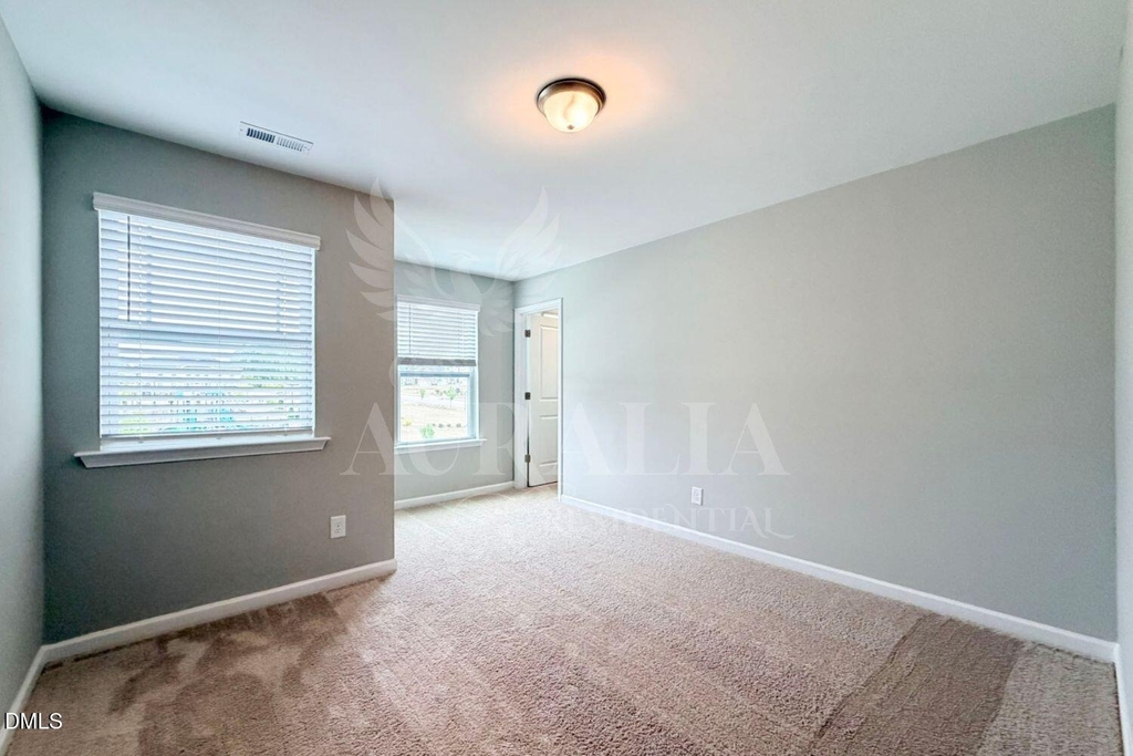 111 Lennei Lane - Photo 21