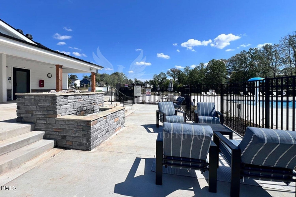 111 Lennei Lane - Photo 35