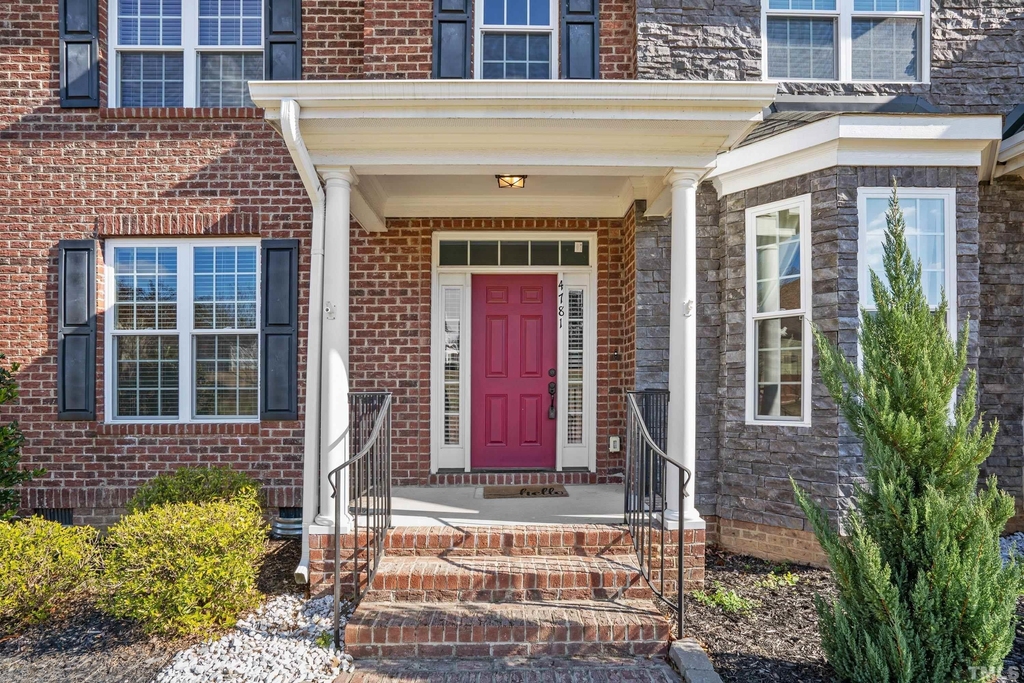 4781 Swordfish Drive - Photo 2