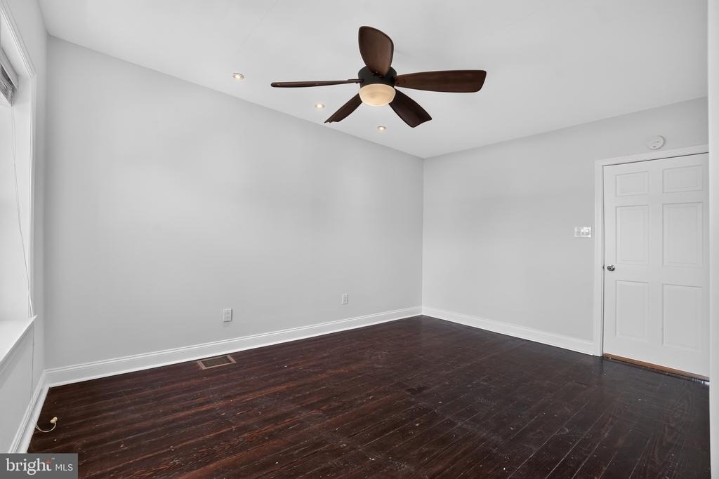 2623 Emerald Street - Photo 17