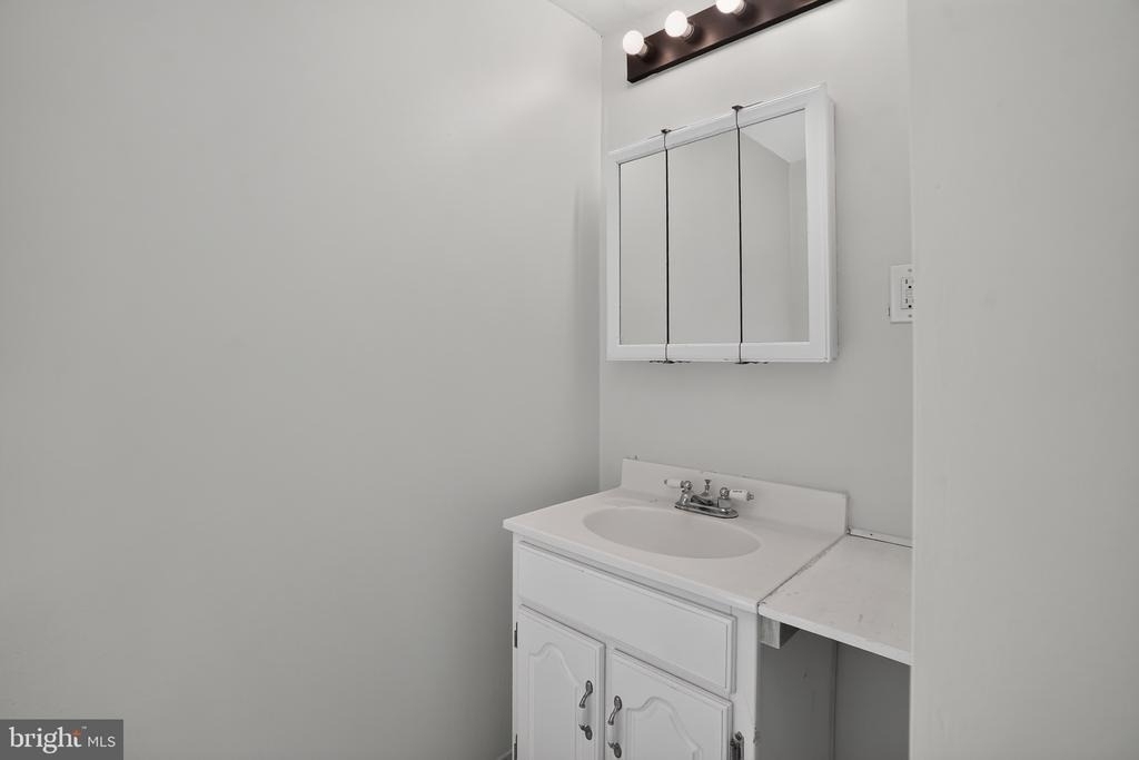 2623 Emerald Street - Photo 27