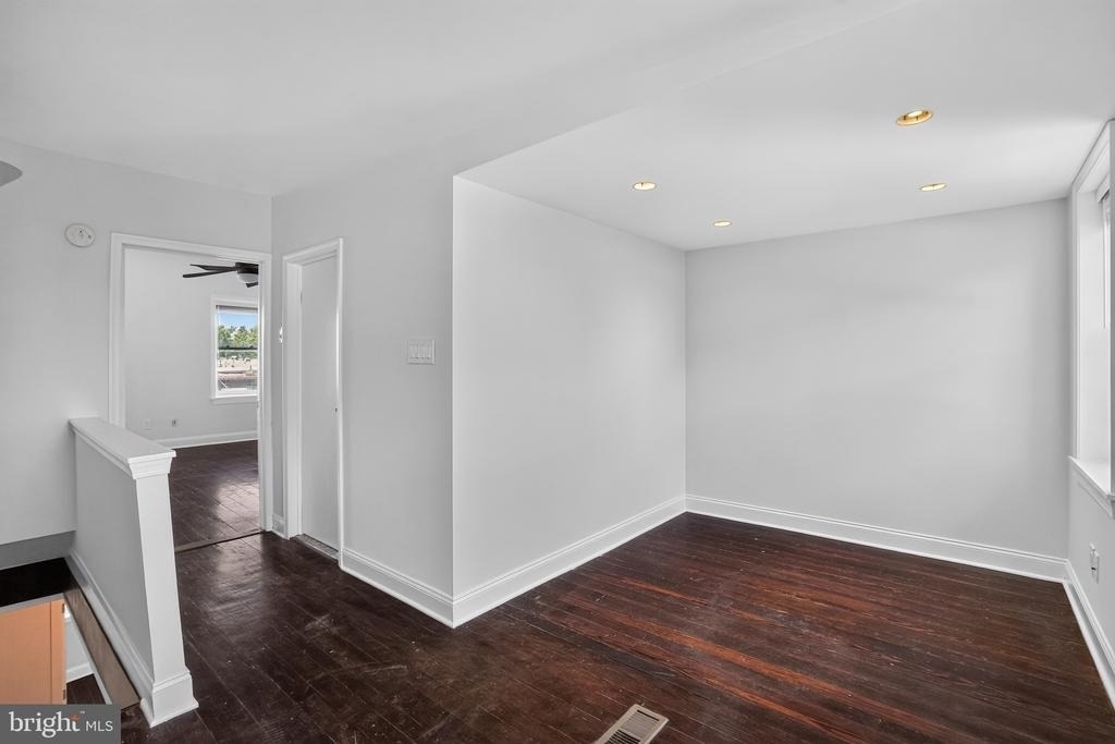 2623 Emerald Street - Photo 21