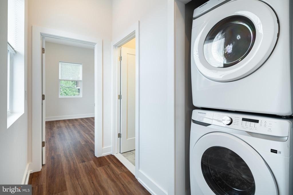 212 Manheim Street - Photo 7