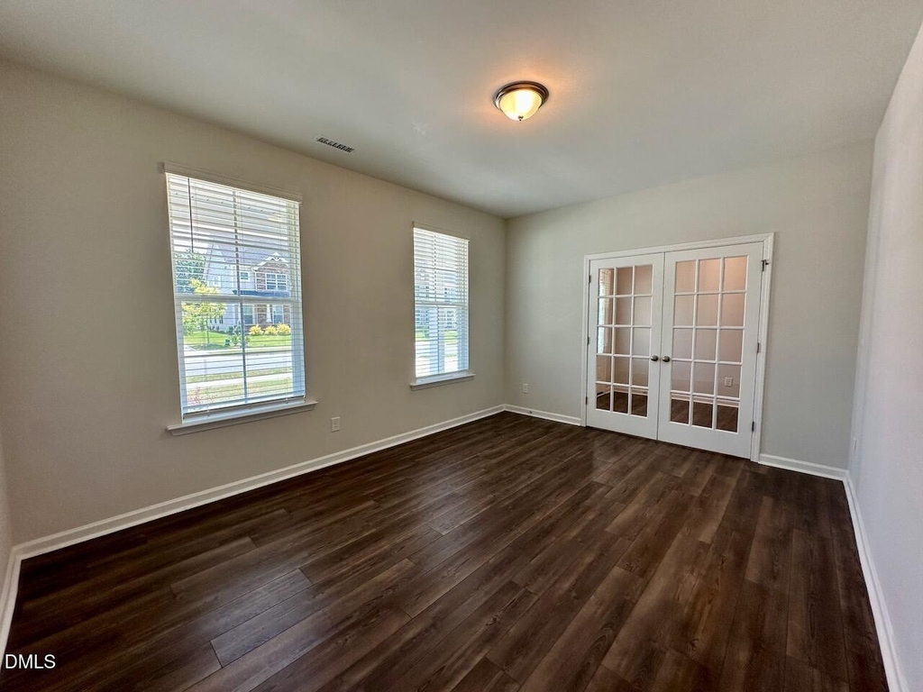 4320 Stony Falls Way - Photo 7