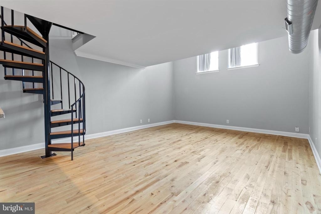 627 N 18th Street - Photo 6