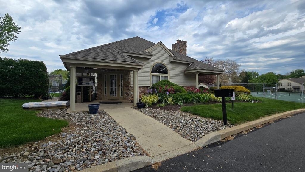 208 Foxmeadow Drive - Photo 25