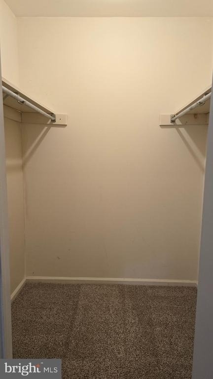 208 Foxmeadow Drive - Photo 10