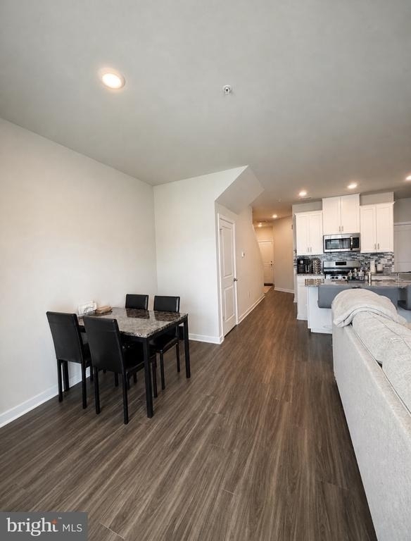 4913 Brookside Court - Photo 4