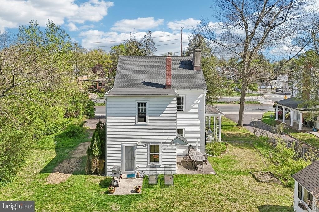 2167 Brunswick Avenue - Photo 53