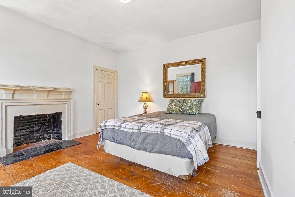 2167 Brunswick Avenue - Photo 20