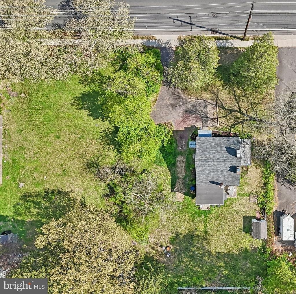 2167 Brunswick Avenue - Photo 42