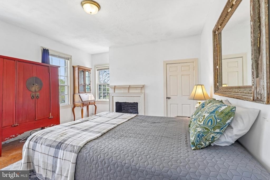 2167 Brunswick Avenue - Photo 18