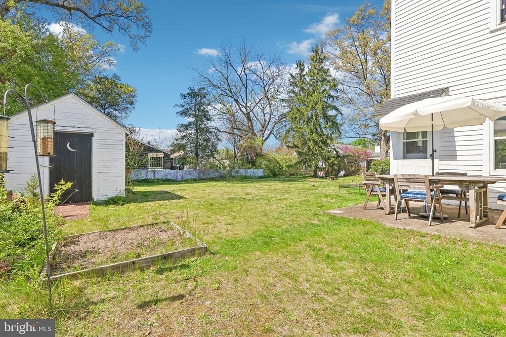 2167 Brunswick Avenue - Photo 41