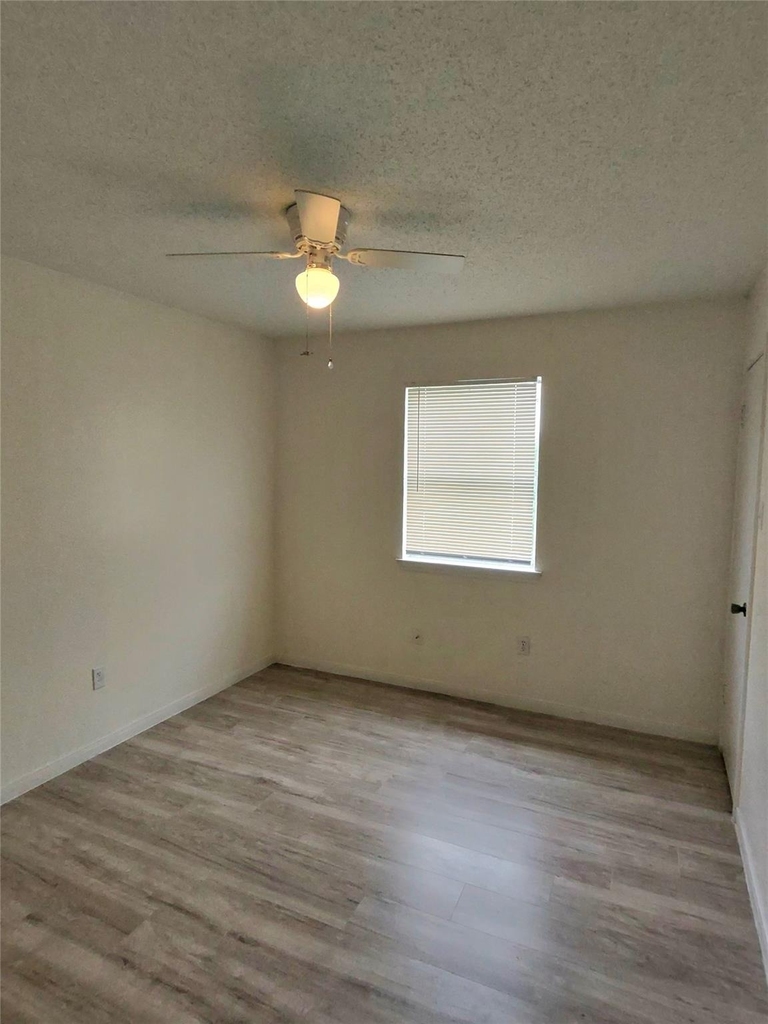 308 Erby Ave - Photo 3