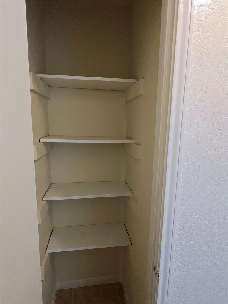 308 Erby Ave - Photo 6