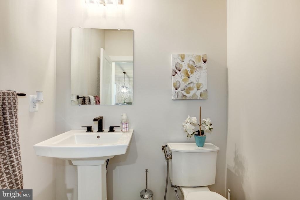 6547 Clubhouse Drive - Photo 19