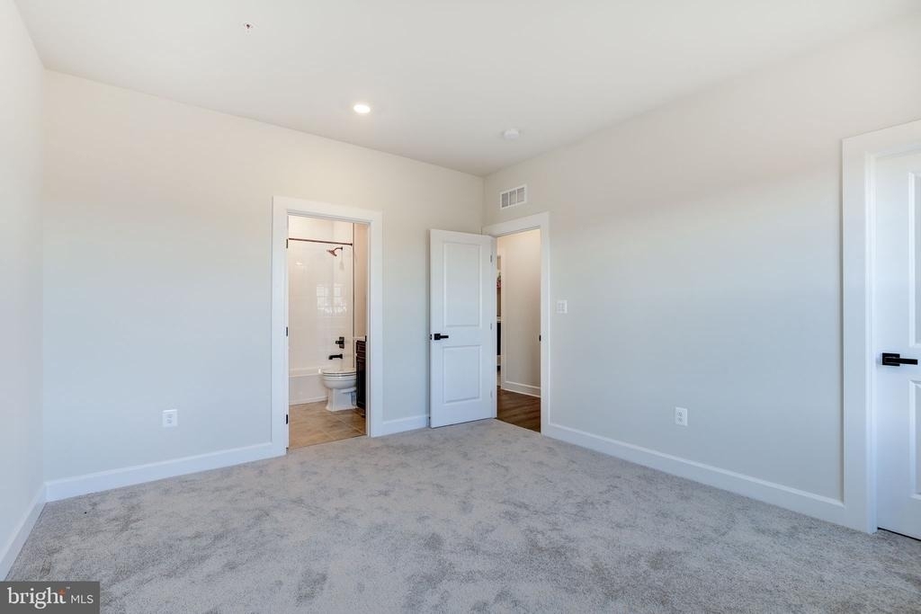 6547 Clubhouse Drive - Photo 52