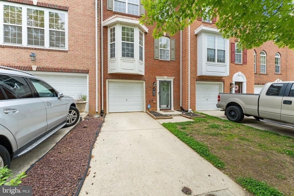 702 Anoosh Court - Photo 1
