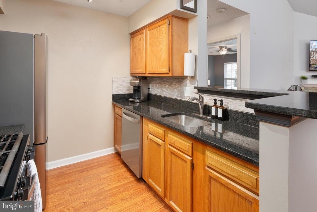 8961 Town Center Circle - Photo 8