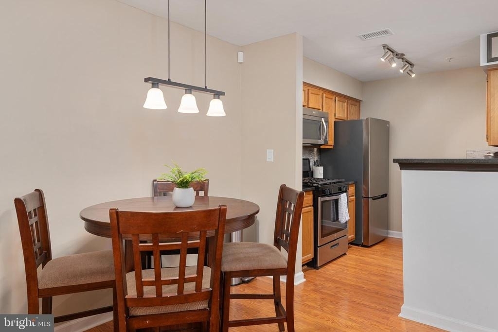 8961 Town Center Circle - Photo 5