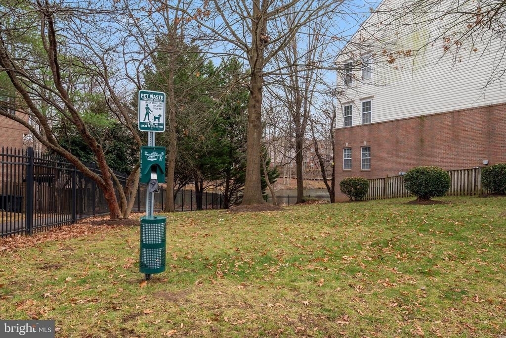 8961 Town Center Circle - Photo 23