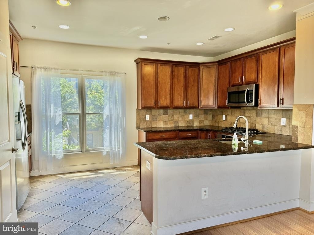 5610 Baltimore Avenue - Photo 6