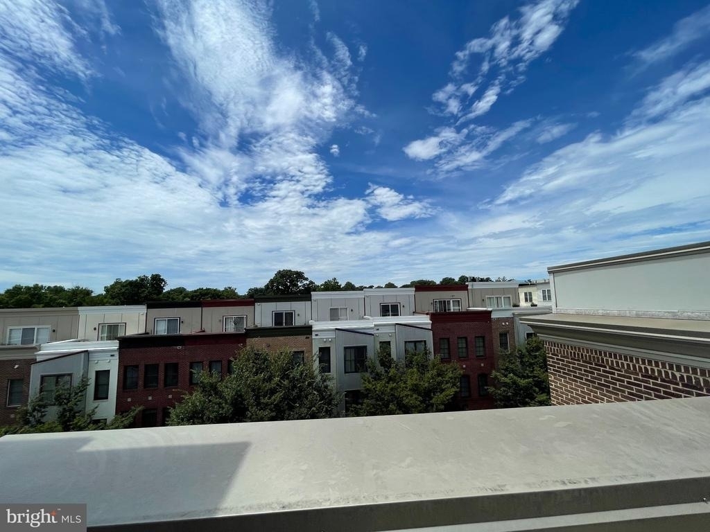 5610 Baltimore Avenue - Photo 29