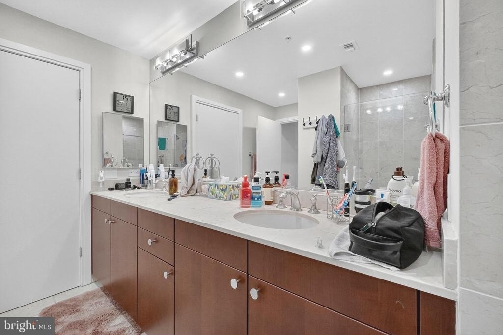6820 Wisconsin Avenue - Photo 13