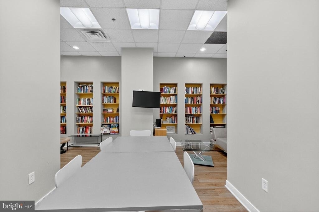 6820 Wisconsin Avenue - Photo 24