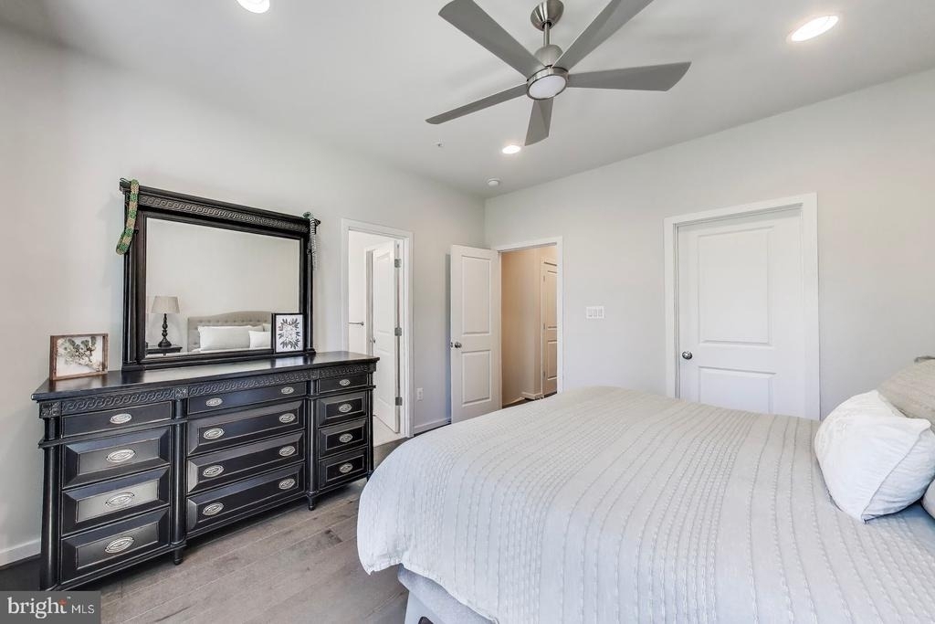 5004 Oakmoore Drive - Photo 23