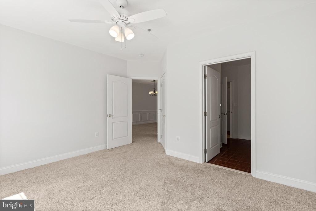 1002 Elmcroft Boulevard - Photo 11