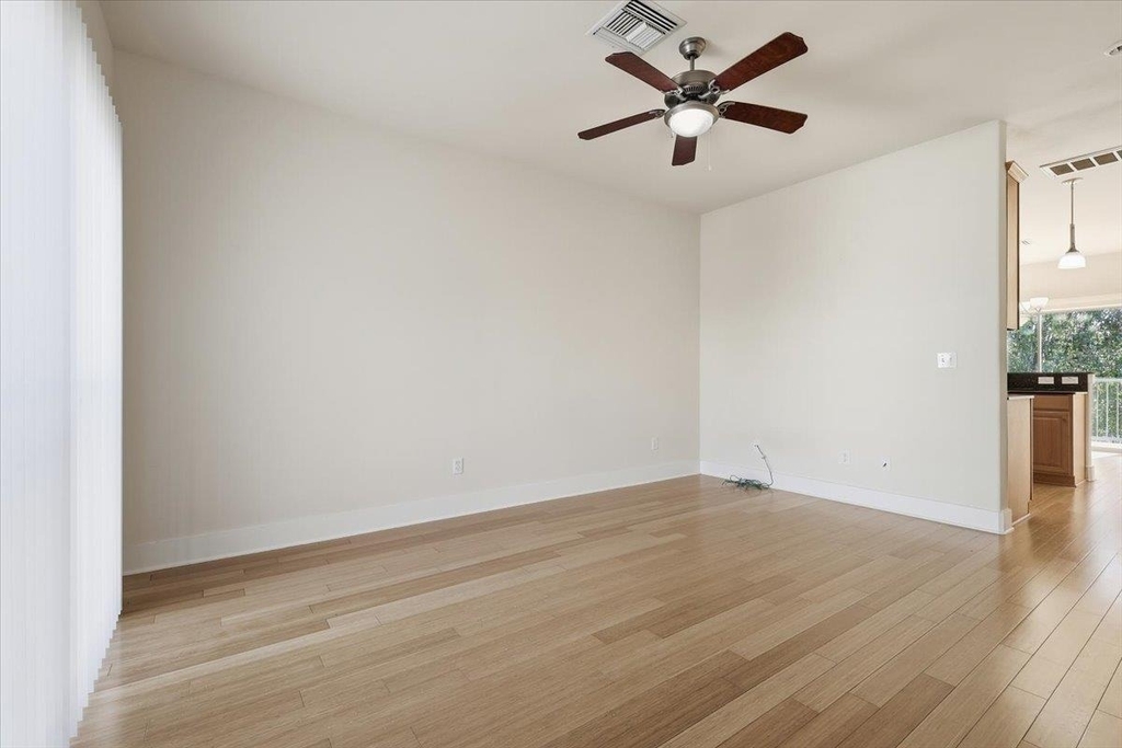 13420 Lyndhurst St - Photo 5
