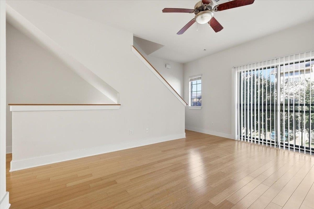 13420 Lyndhurst St - Photo 4