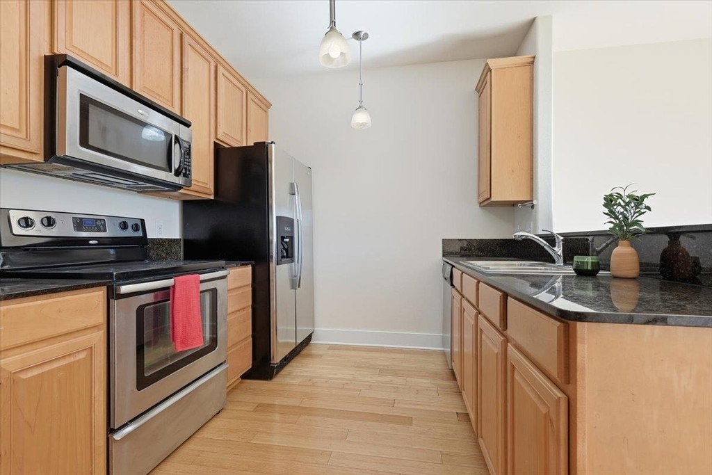 13420 Lyndhurst St - Photo 7
