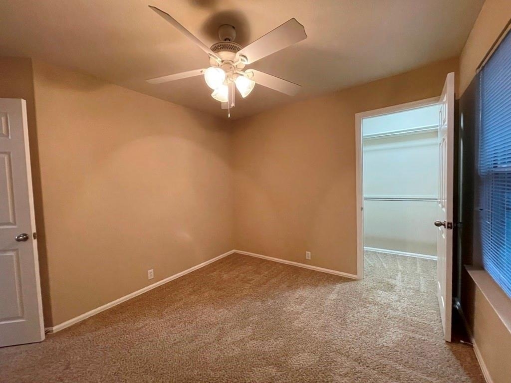 376 Spruce Dr - Photo 16