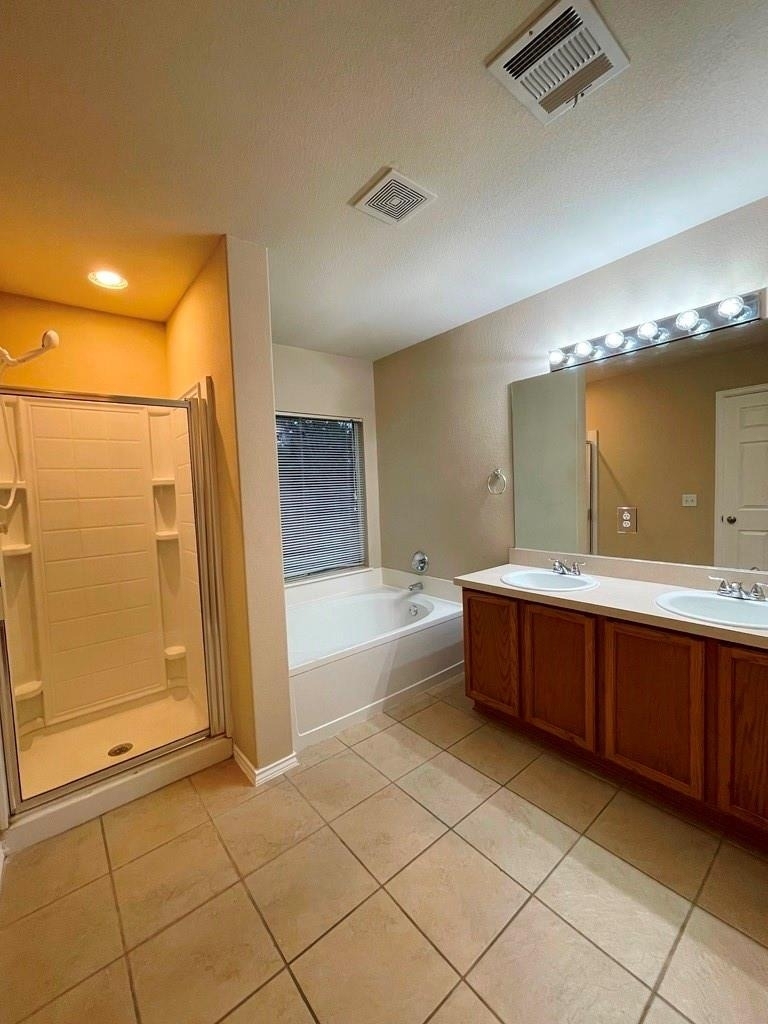 376 Spruce Dr - Photo 10