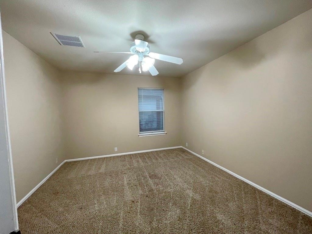 376 Spruce Dr - Photo 13