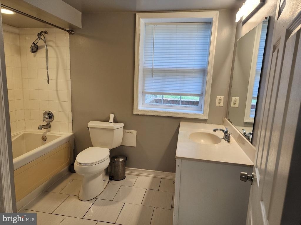 13 Main - Photo 15